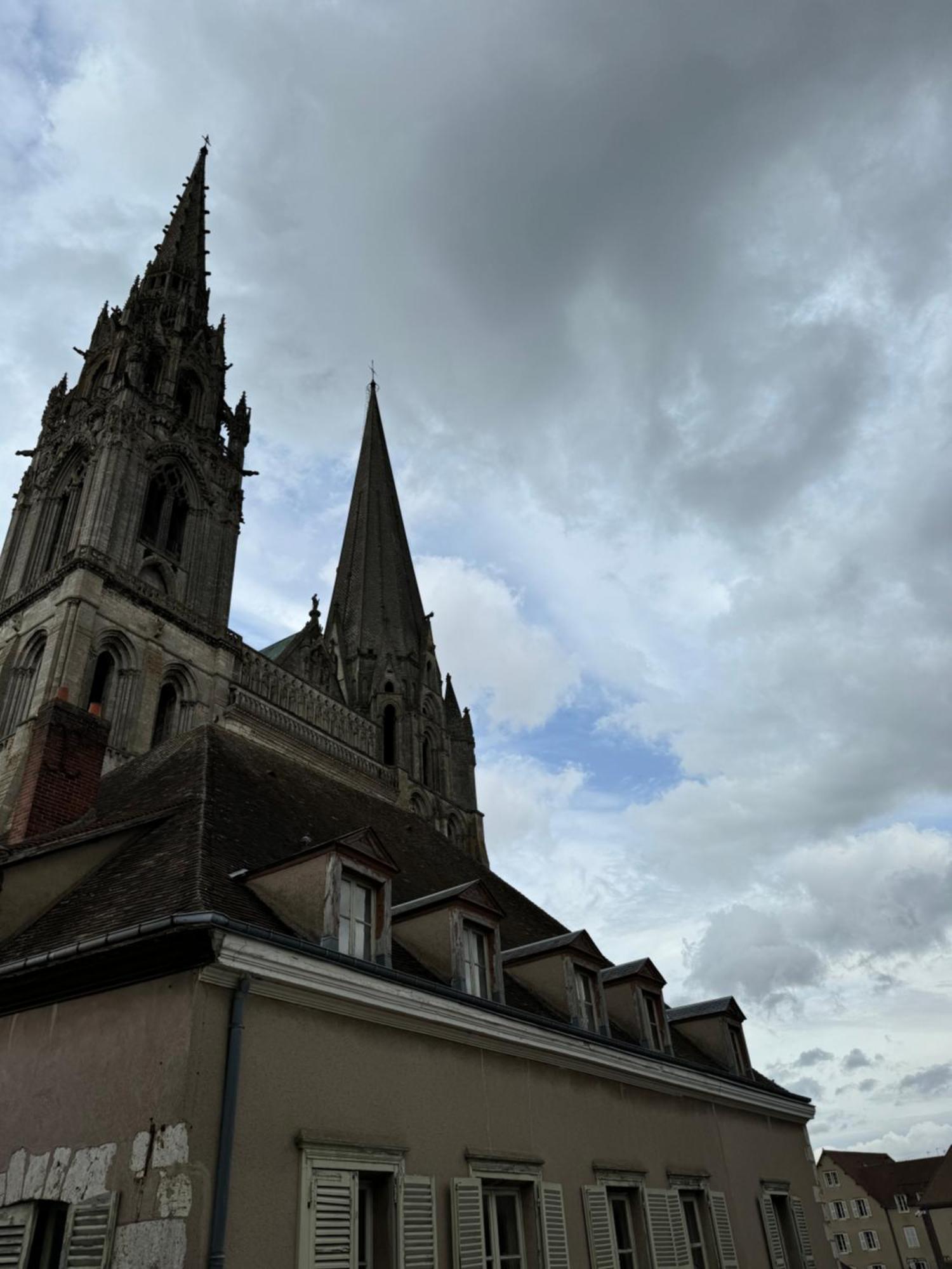 Le Cheval Gris - Parvis Cathedrale - Hyper Centre Apartment Chartres Bagian luar foto